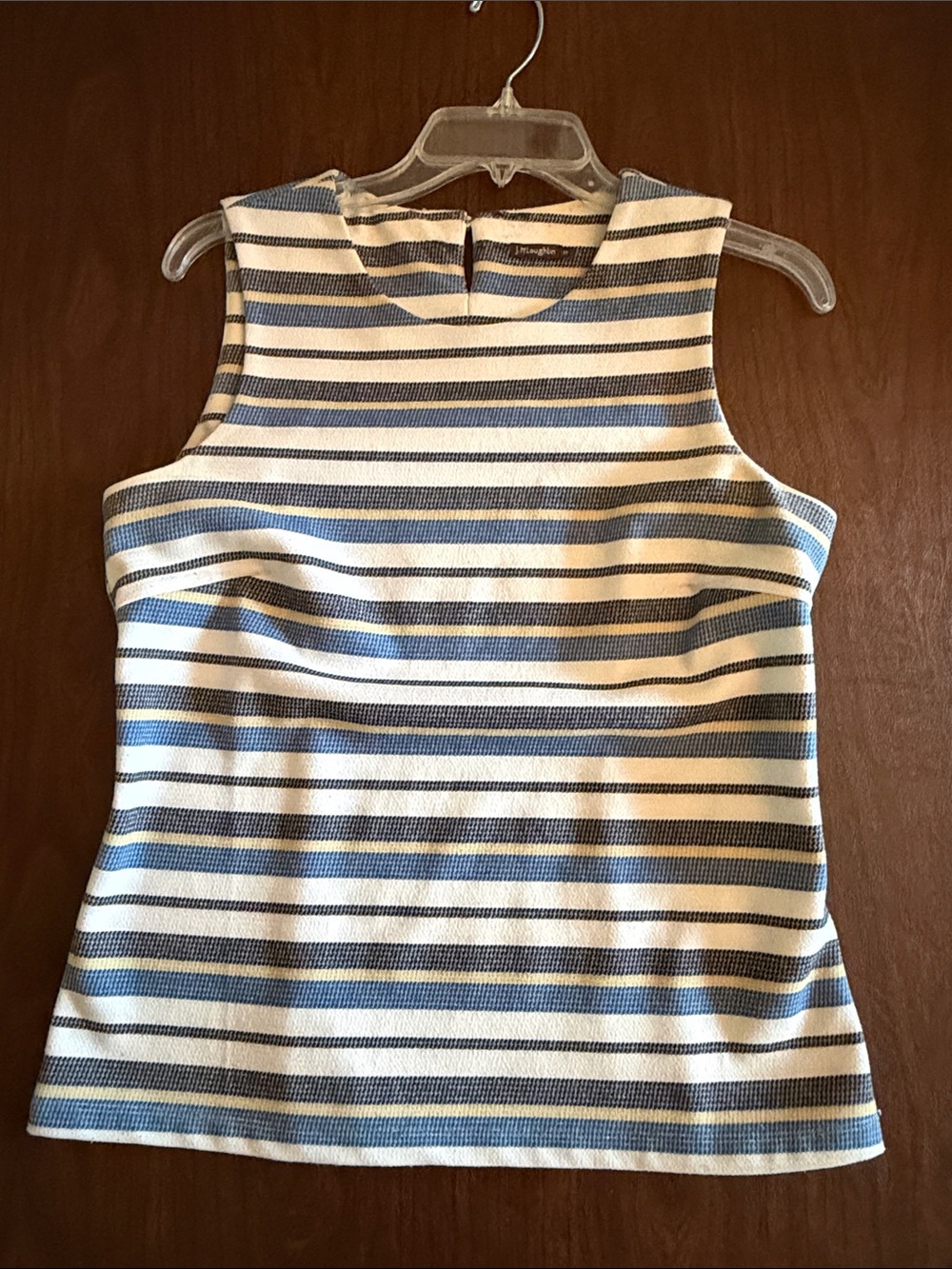 J. McLaughlin Striped Sleeveless Shell Professional Top in Blue, White and Gold